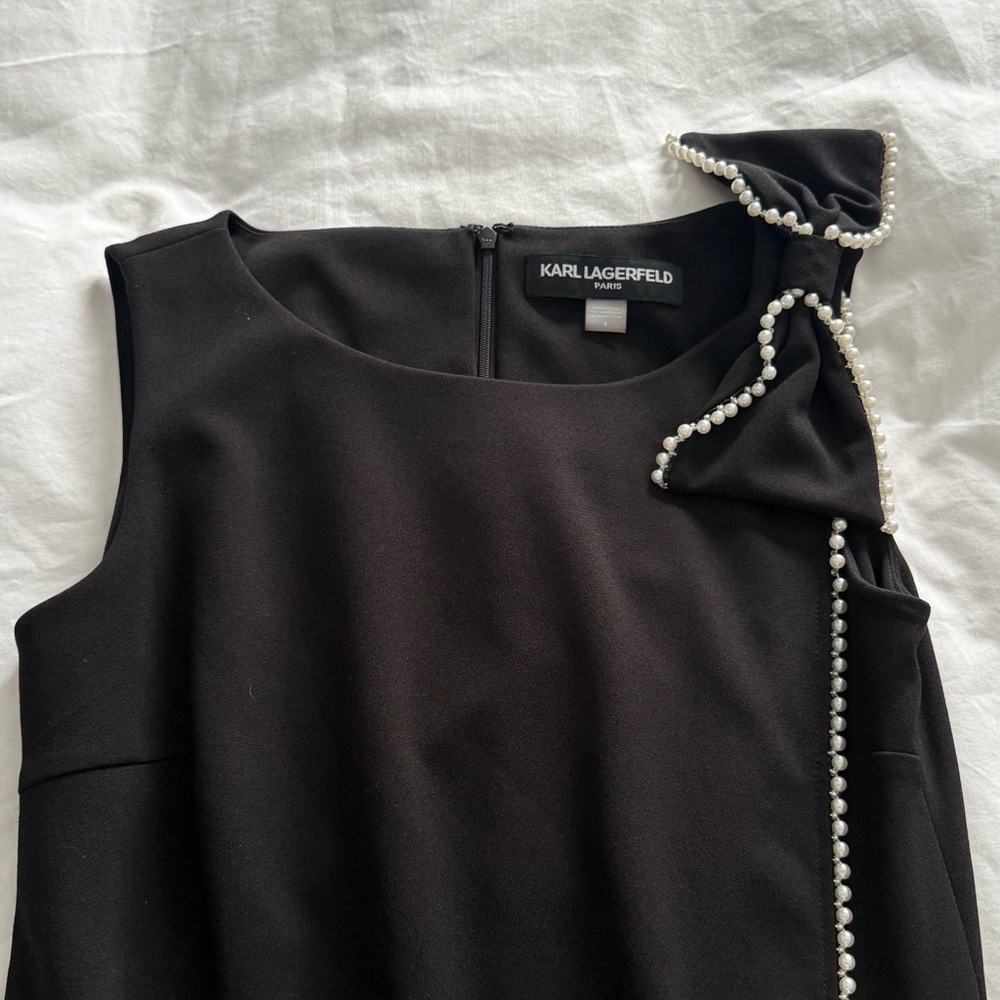 Karl Lagerfeld Paris Black Sleeveless Gown w/ Pearl Trim | Size 4 - Picture 4 of 11